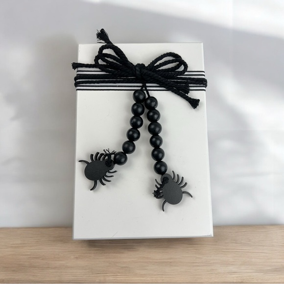 NWT Rae Dunn ‘Trick or Treat’ Faux Book Stack Decor - Picture 3 of 9